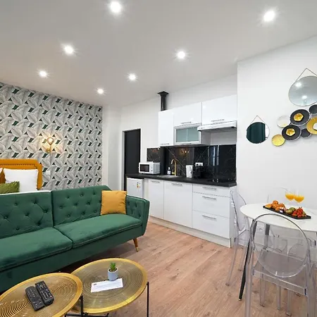 Apartment Modern Studio For 3